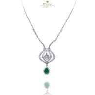 White Gold Pear Cut Emerald & Brilliant Cut Diamond Necklace - 2.29ct